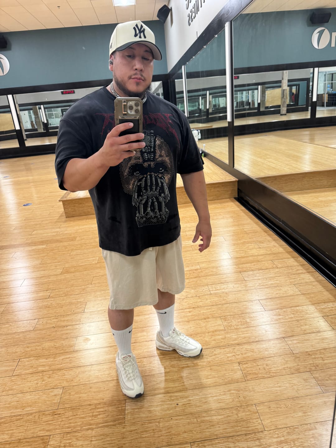 Customer photo review of 4257 - Batman Rhinestone Tees