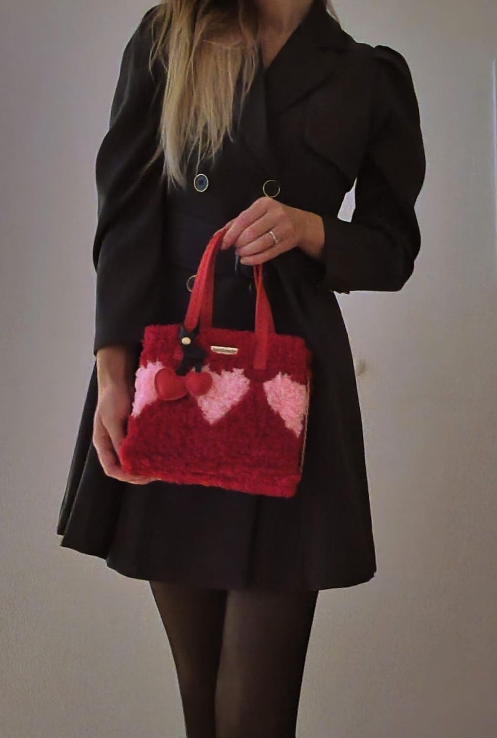 Customer photo review of RED HEARTBREAKER - Woven Tote Bag Kit