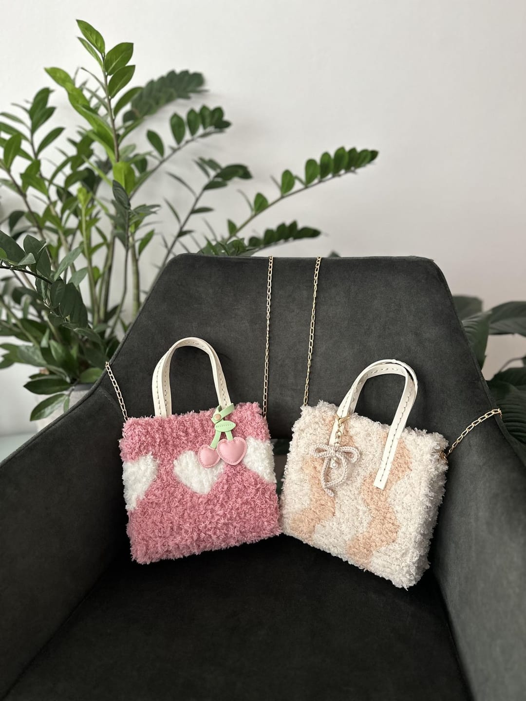 Customer photo review of Neutrals Wavey - Woven Tote Bag Kit