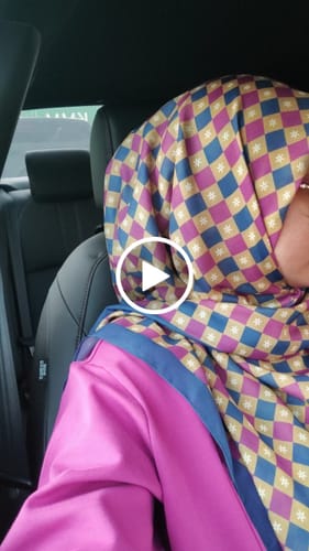 Customer video review of Monogram Square (Rosewood Navy)