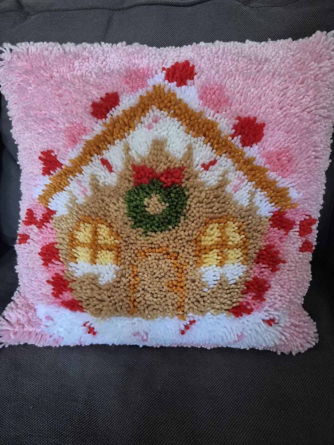 Customer photo review of GINGERBREAD DREAM - Christmas Cushion Kit