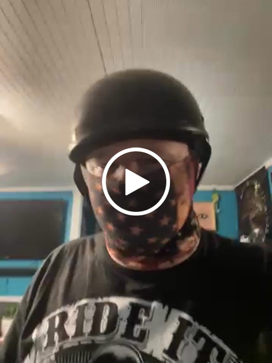 Customer video review of SOA Smallest Lightest DOT Beanie Gloss Black No Peak