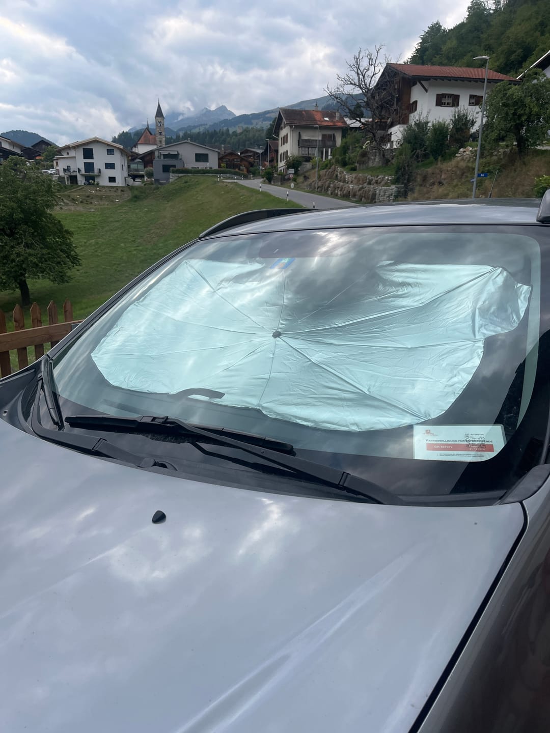 Customer photo review of SunAway – Votre voiture reste fraîche, même sous 40 °C