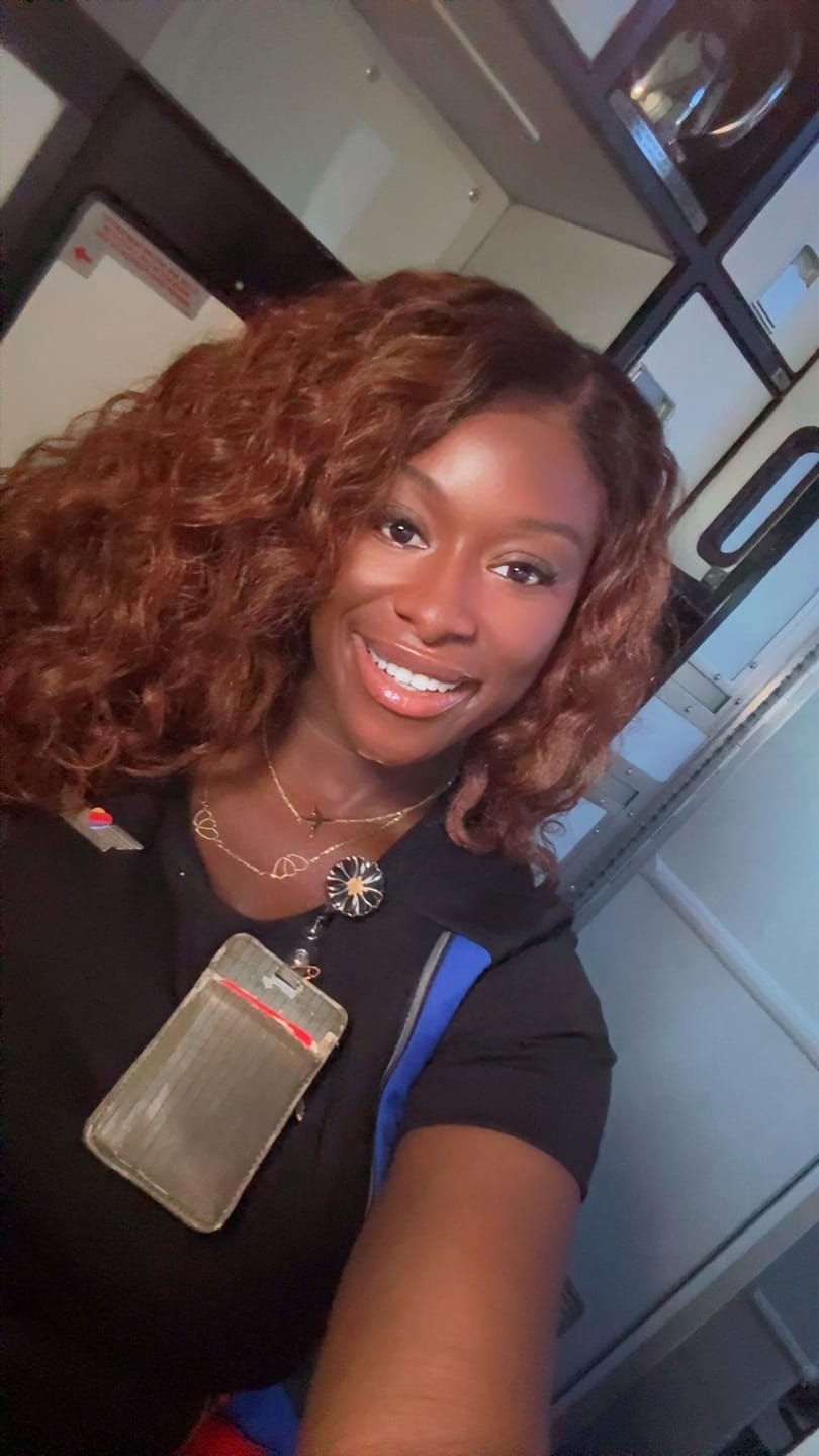 Customer photo review of Sensationnel What Lace Glueless 13x6 HD Lace Front Wig - ZION
