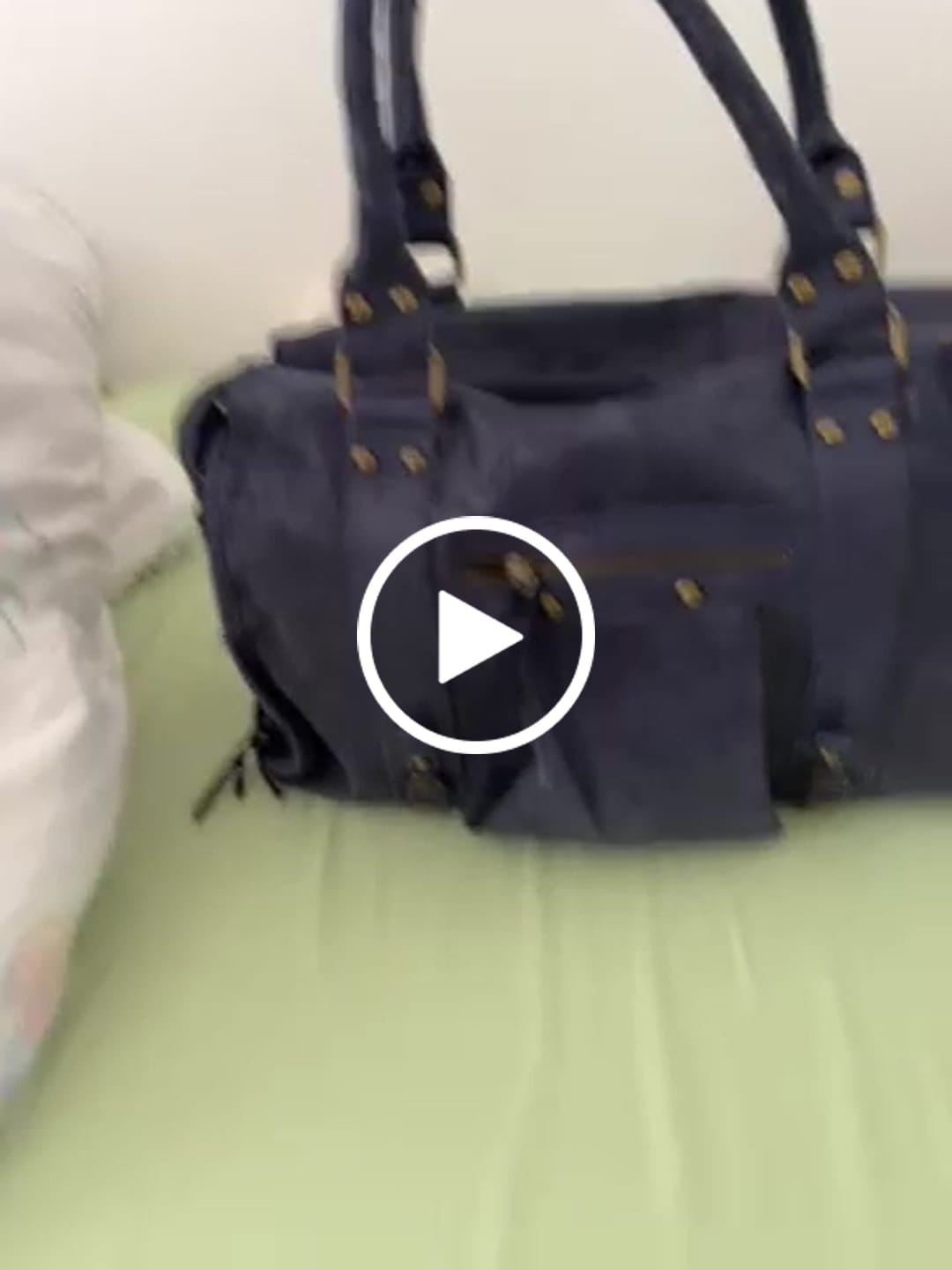 Customer video review of It girl bag navy