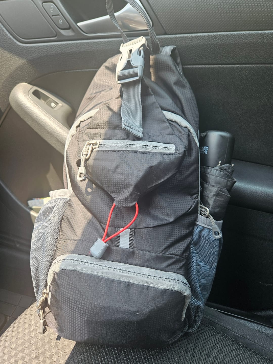 Customer photo review of 🌟 Packable Small Crossbody Sling Backpack with Side Pouch - ✨ Perfect for Hiking and Traveling