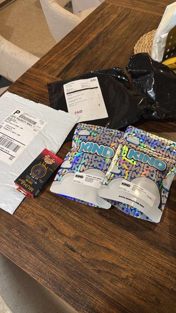Customer photo review of Chem Dawg - Minis - 28 Grams - Hybrid