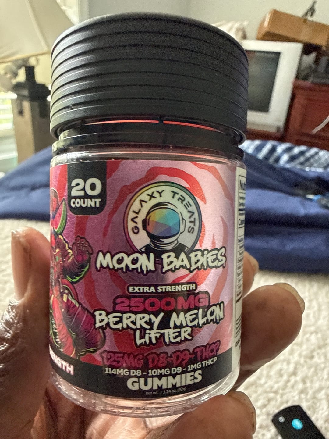 Customer photo review of Berry Melon Lifter D8 D9 THCP Extra Strength Gummies
