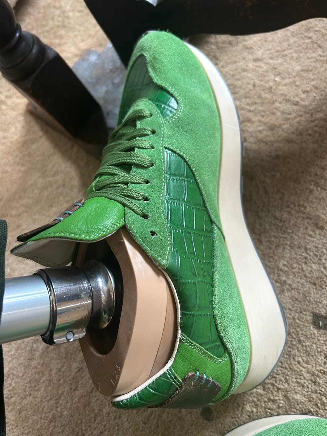 Customer photo review of Arbi Sleek Sneaker - Botanical Green