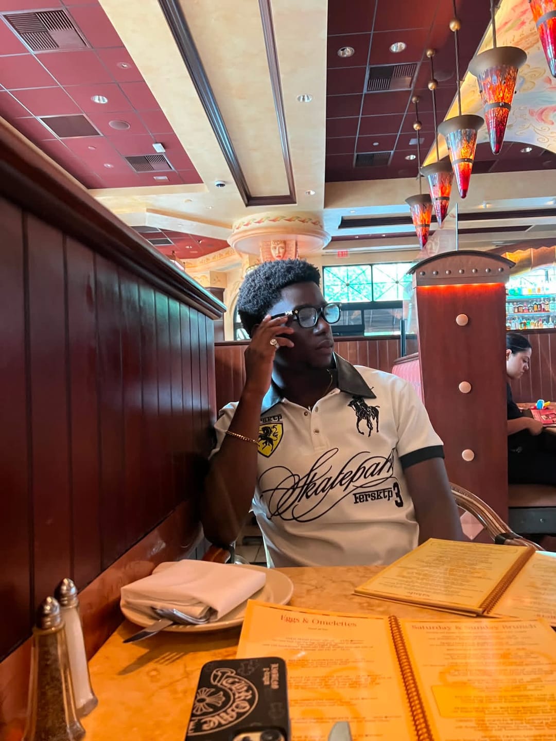 Customer photo review of Omirad Streetwear Polo