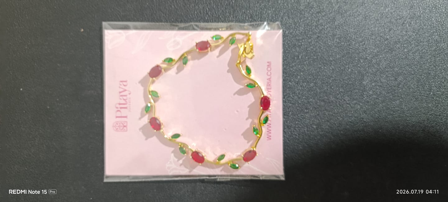 Customer photo review of Pulsera Tulipán