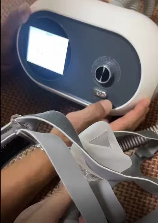 Customer photo review of DF-925S | Auto-BiPAP Machine Package with Heated Humidifier