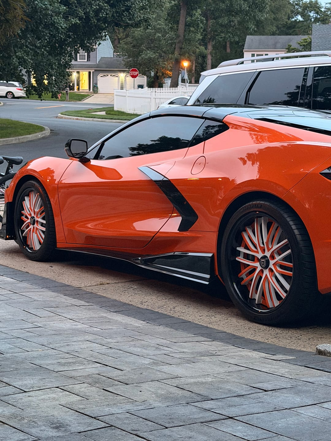 Customer photo review of Chevrolet Corvette C8 3VM Side Skirts