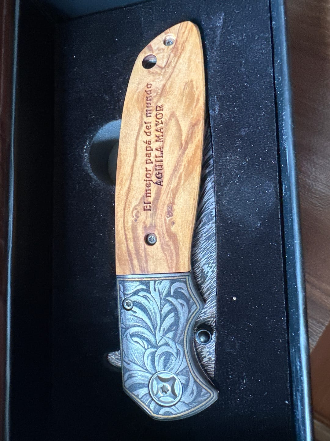 Customer photo review of Corta pluma plegable Acero Inox. Recubierto PATAGÓN - DAMASQUINADA