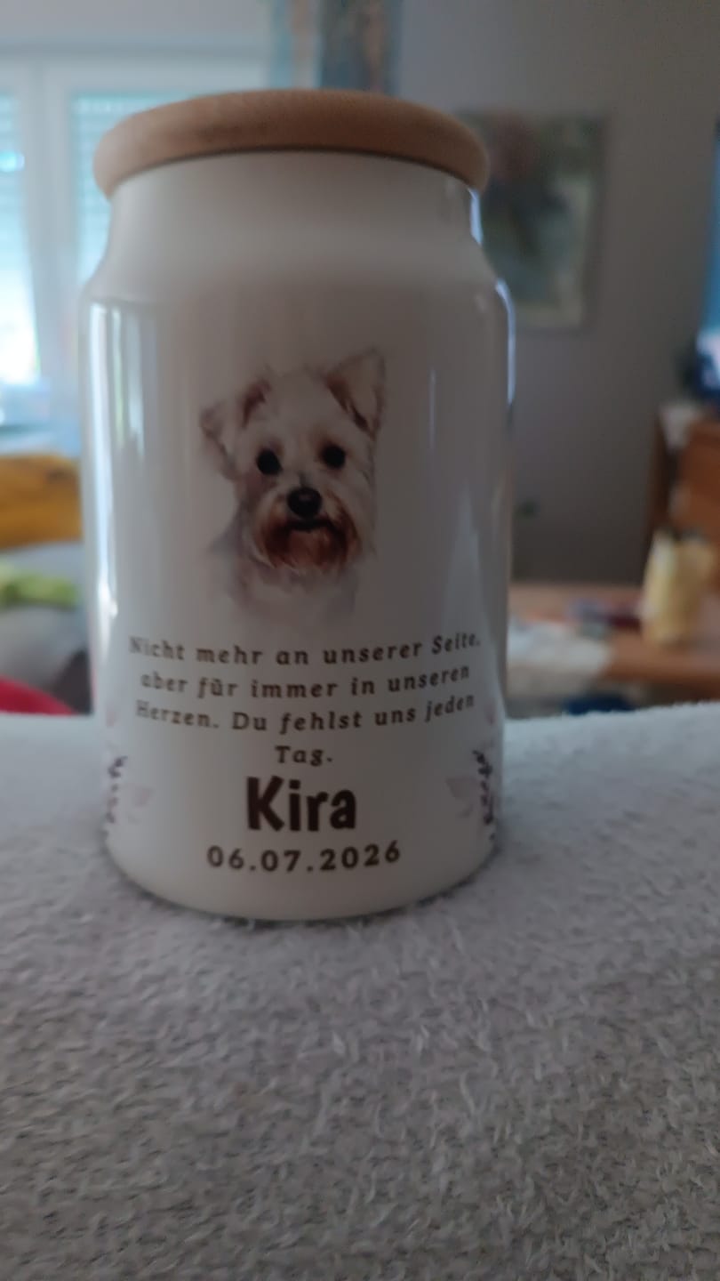 Customer photo review of Personalisiertes Kissen - Drück mich, wenn du mich vermisst
