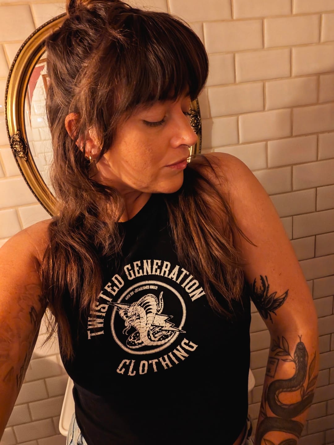 Customer photo review of 44th Division - Cropped tee - Women's