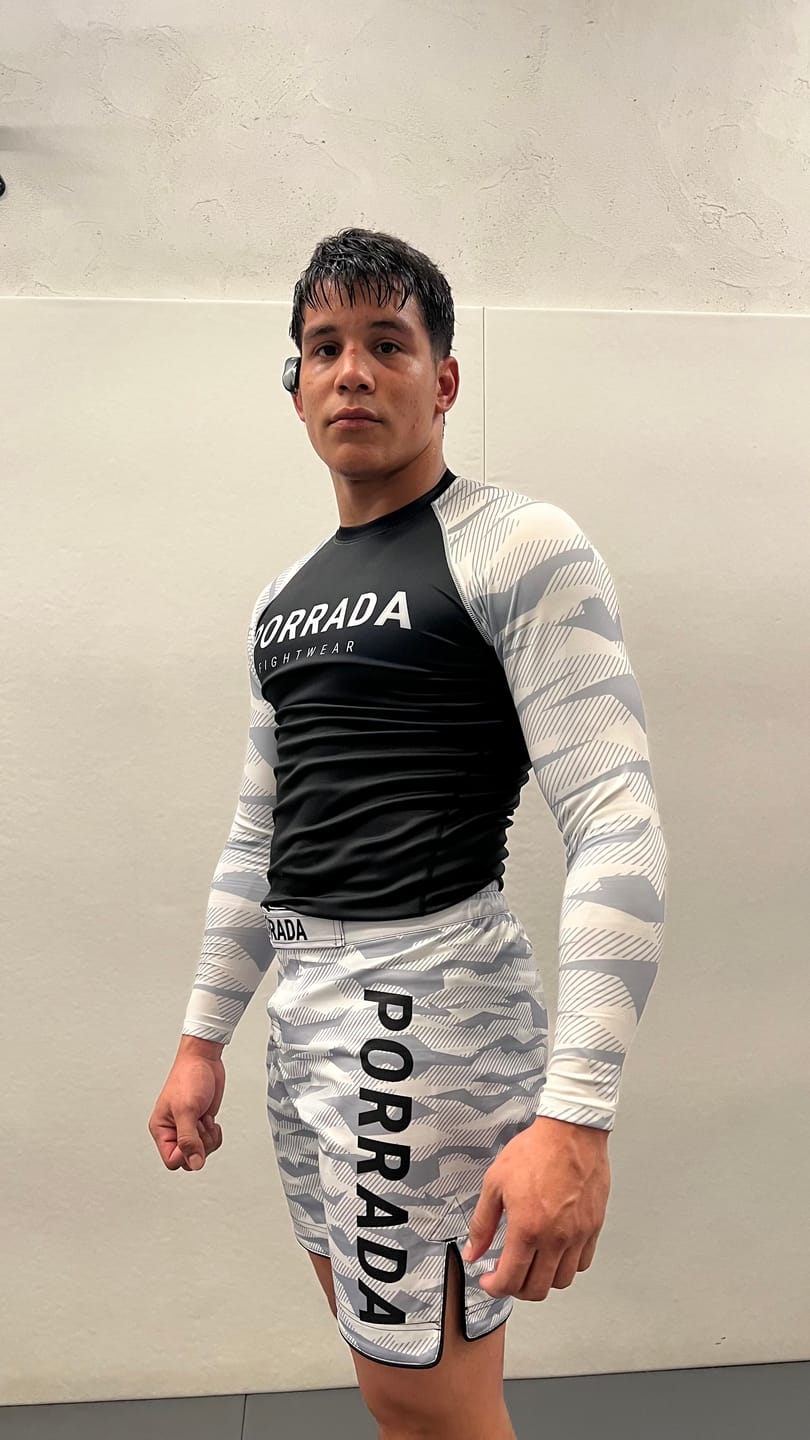 Customer photo review of WHITE CAMO RASH GUARD