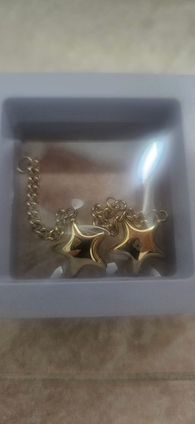 Customer photo review of Puffy Star Chain Charm