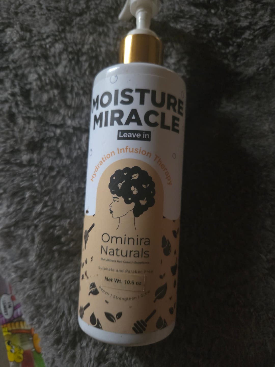 Customer photo review of Moisture Miracle – Leave-in Conditioner