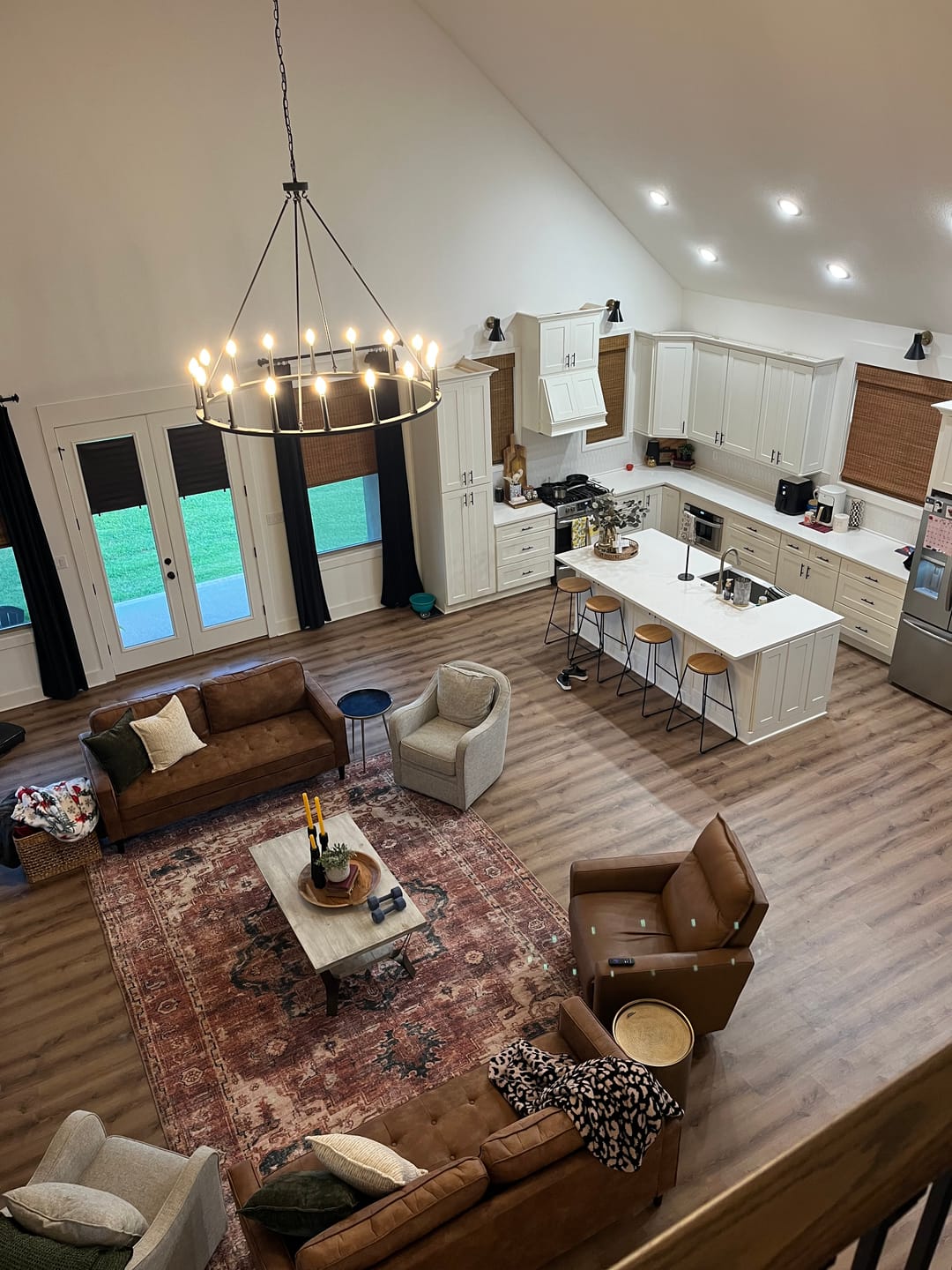 Customer photo review of Distressed Vintage Cezanne Area in Multicolor Rug