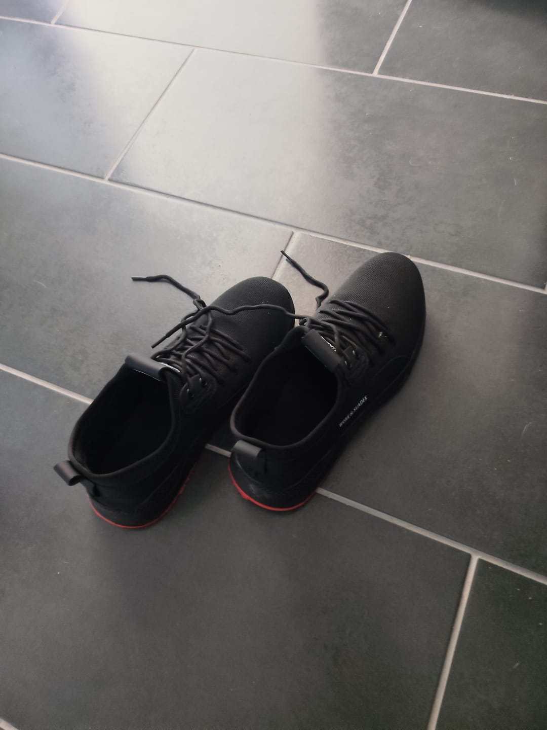 Customer photo review of Baskets de Sécurité Légères & Indestructibles