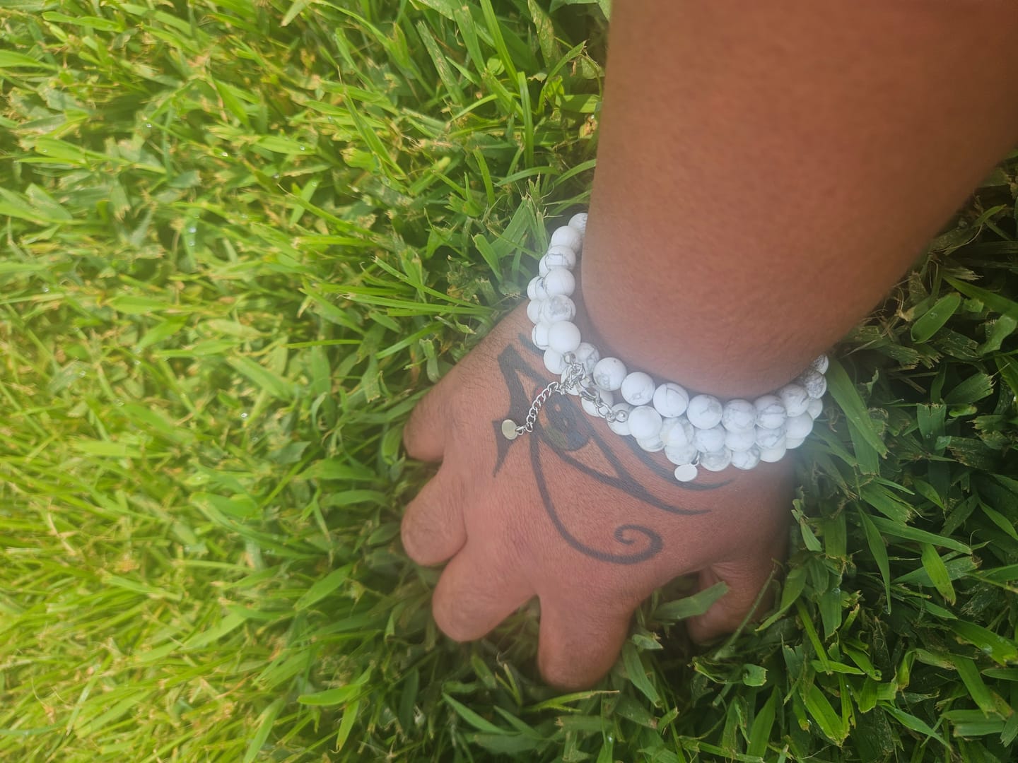 Customer photo review of Howlite Beaded Duo