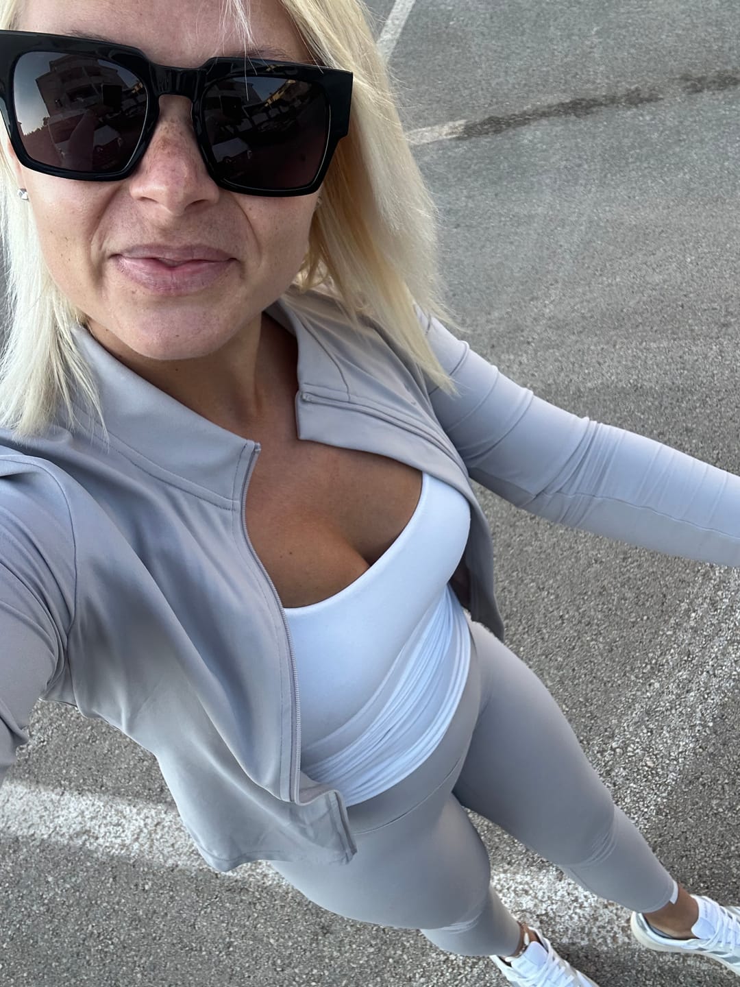 Customer photo review of SECOND SKIN BASE LEGGINGS