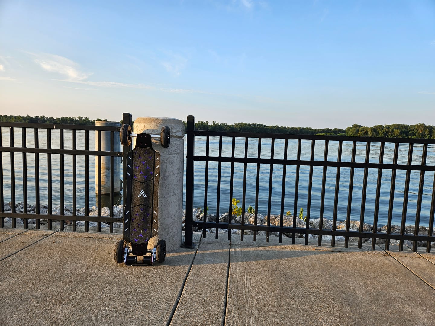 Customer photo review of Acedeck® Nomad N1 Electric Skateboard-Best DKP All-terrain Electric Skateboard