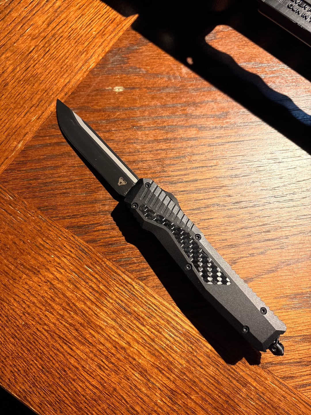 Customer photo review of VT Warwick Automatic OTF Knife | M390 or 14C28N Steel