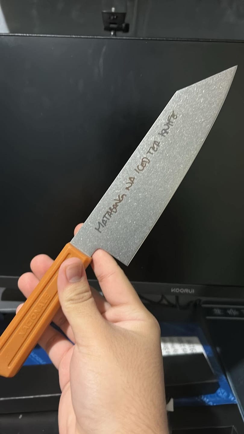 Customer photo review of BOOGSH. Matabang Na Iced Tea Knife. 180mm Bunka. Stonewashed AUS8. Recycled Plastic Skateboard Material