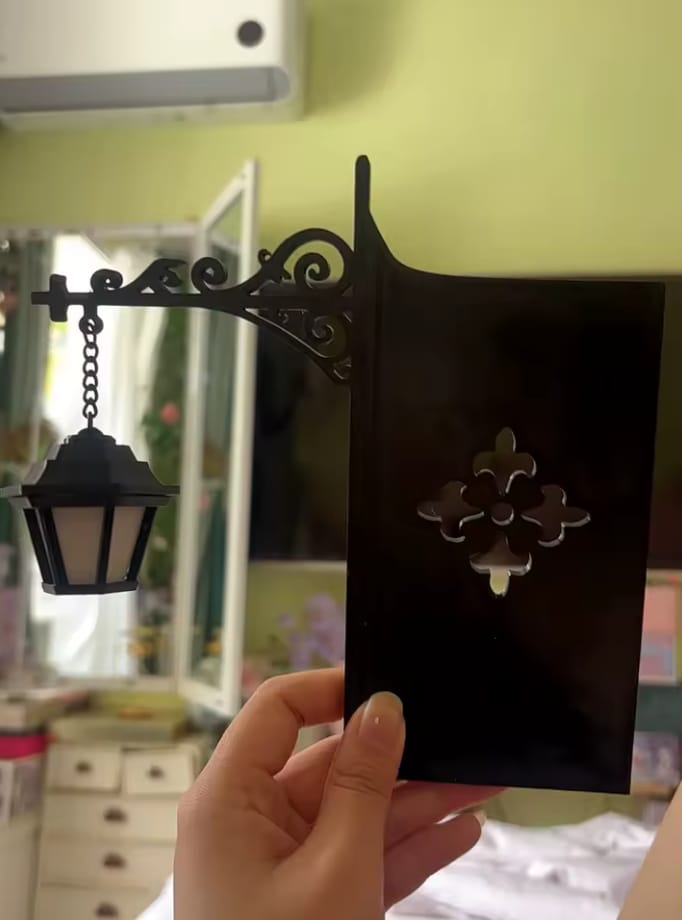 Customer photo review of Lámpara LED decorativa para estantería