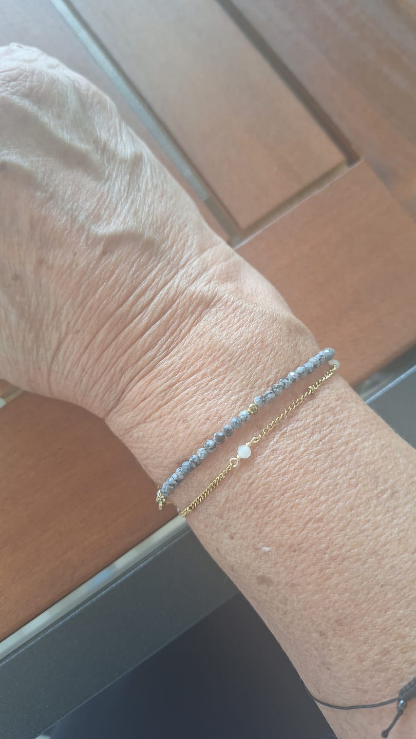 Customer photo review of Mondstein Armband - Gold