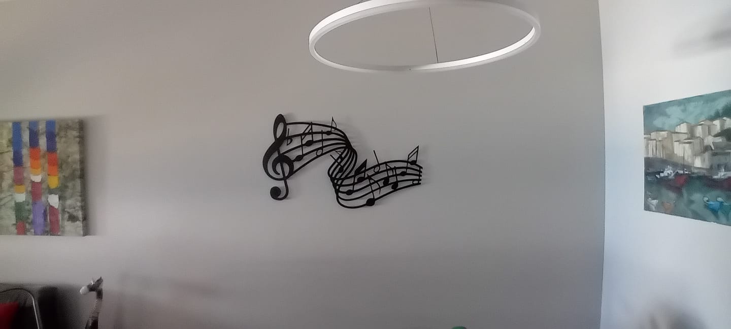 Customer photo review of Décoration Murale en Métal - Notes de musique