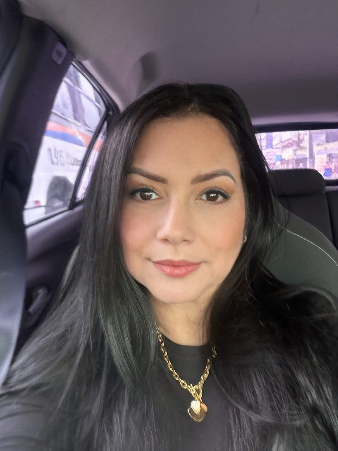 Customer photo review of Colar de Elos Amichie Banhado em Ouro 18k