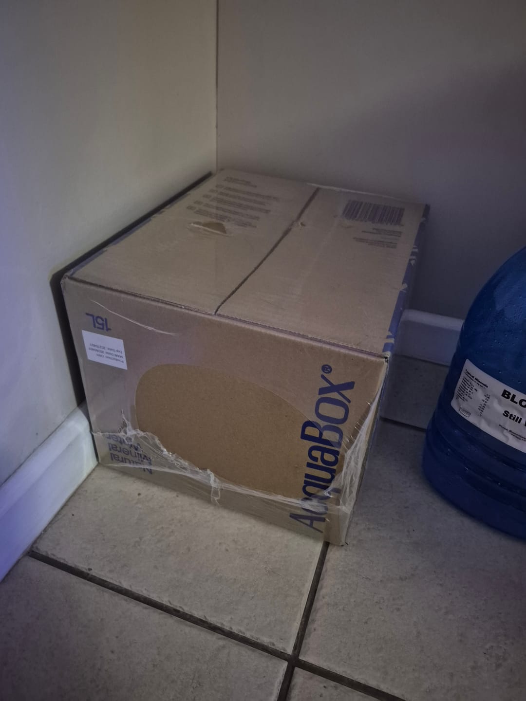 Customer photo review of AcquaBox 15L - Still Mineral Water (on tap Bag-in-Box)