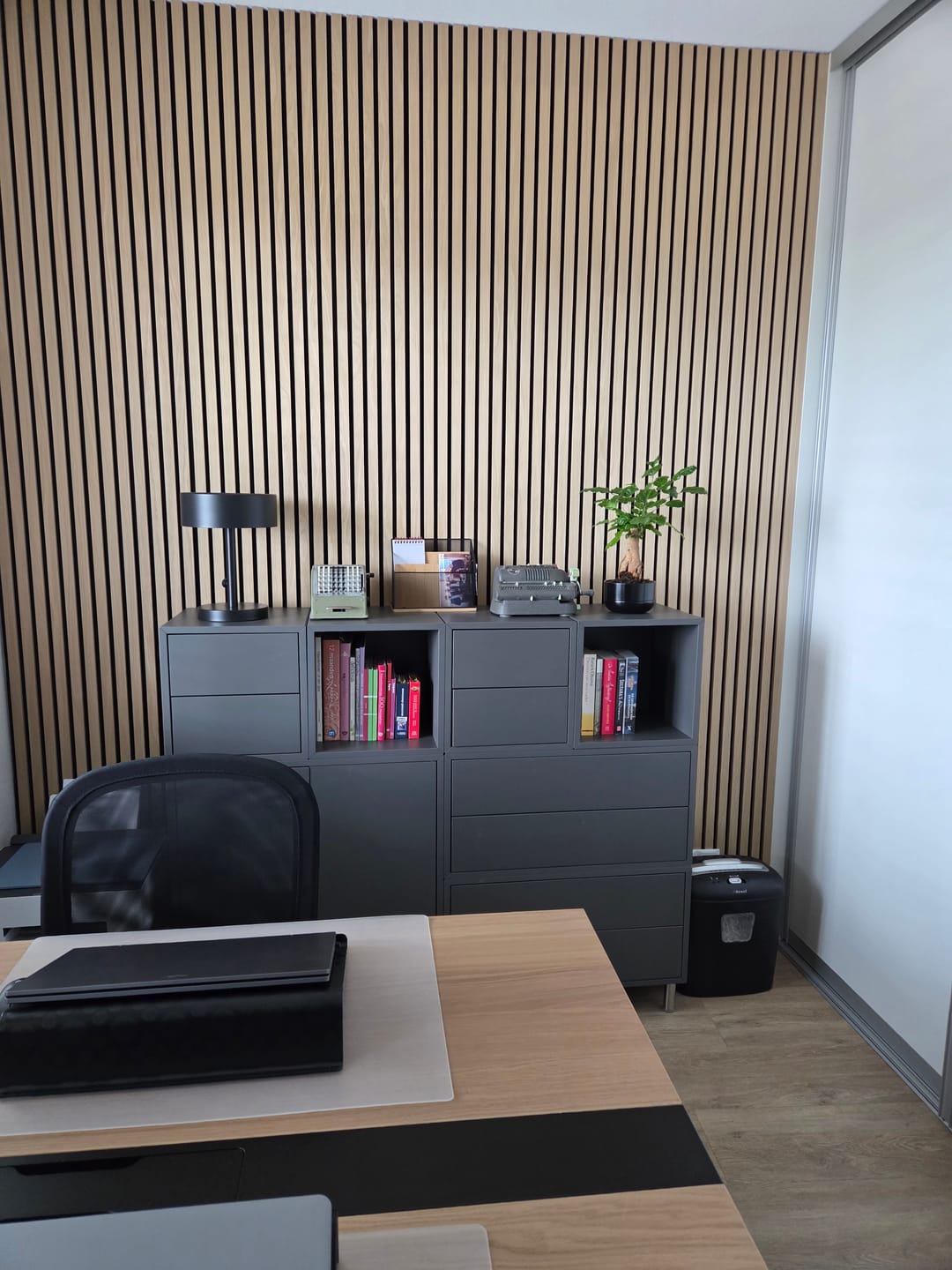 Customer photo review of Akoestische panelen  270 x 60 x 2.2 cm - Eiken Naturel