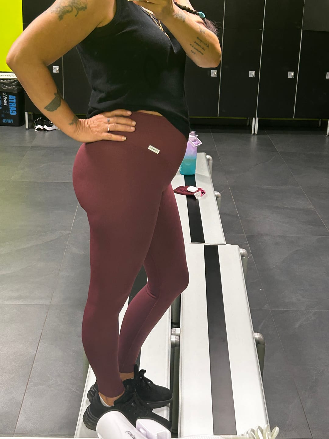 Customer photo review of Leggings Push up Gym Fashion Merlot