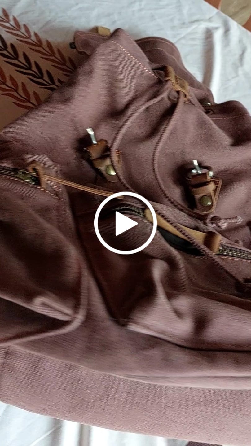 Customer video review of Mochila Kaukko Vintage Casual de Lona Marca Vinitivo