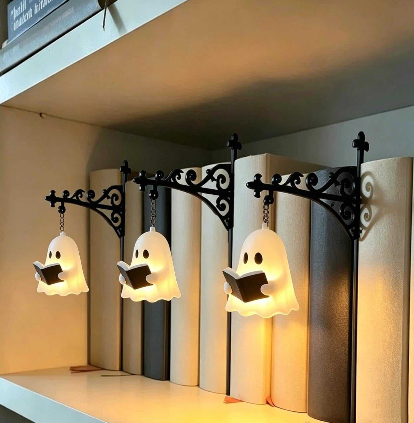Customer photo review of Lámpara LED decorativa para estantería