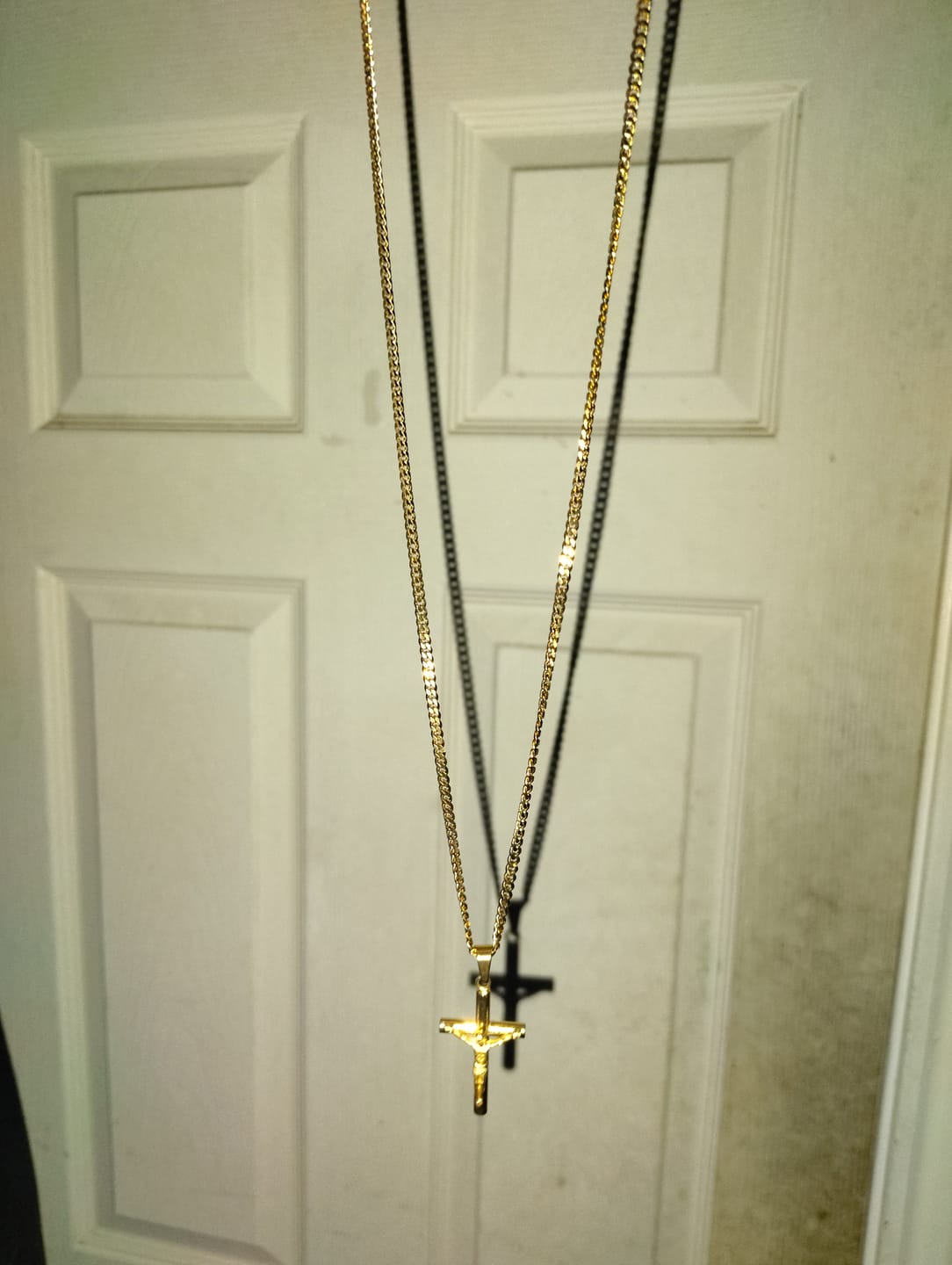 Customer photo review of 18K Gold Classic Crucifix