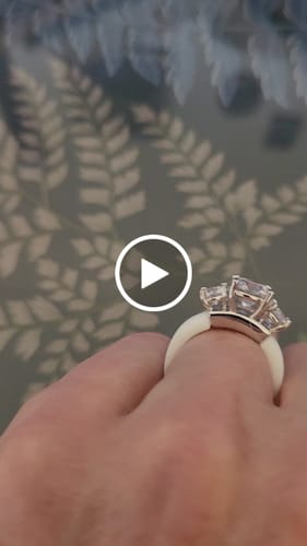 Customer video review of Rinfit Silicone Ring with Three Round CZ Stones - Patented