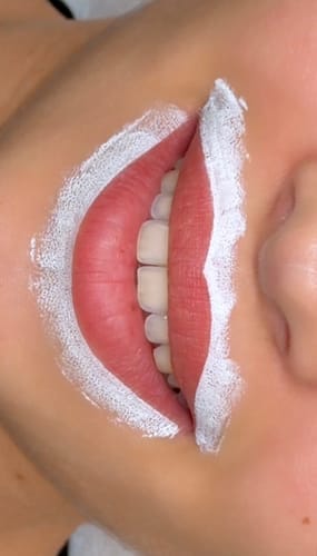 Customer photo review of The Bare Necessities Singles - White "Blanc"