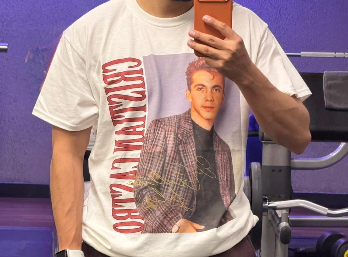 Customer photo review of Cristian Castro 2.0 T-Shirt