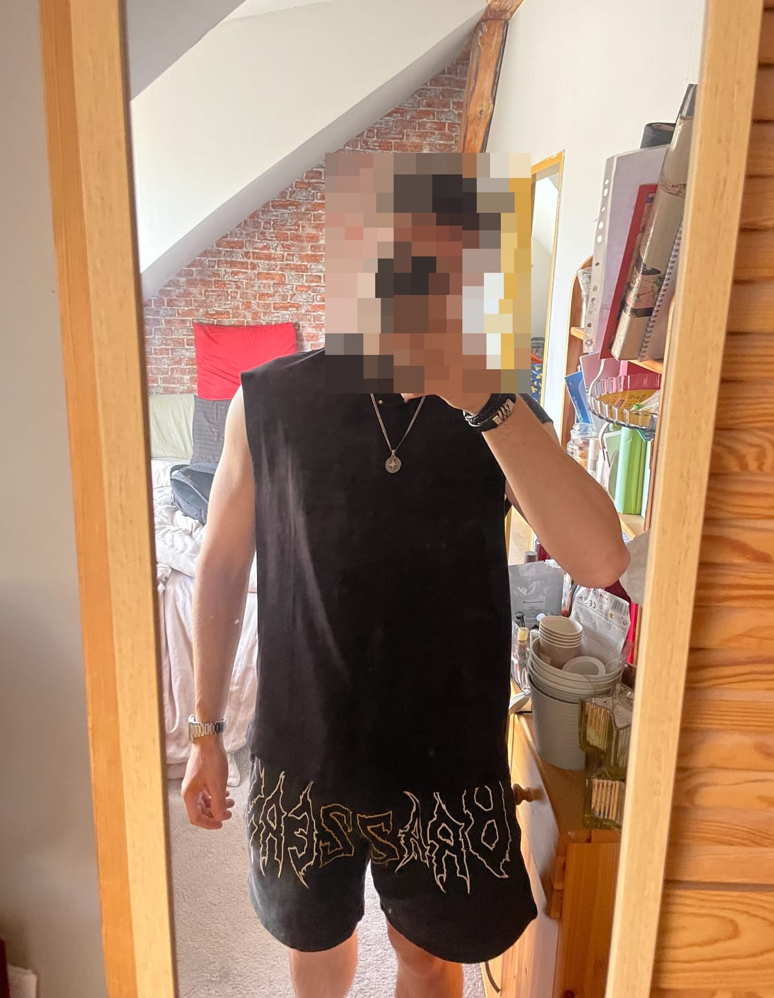 Customer photo review of Metal Headzz Shorts