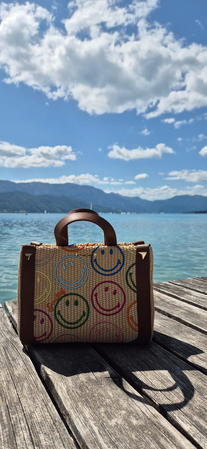 Customer photo review of weat Tasche MINI TOTE RAFFIA SMILEY® Farbe Bunt