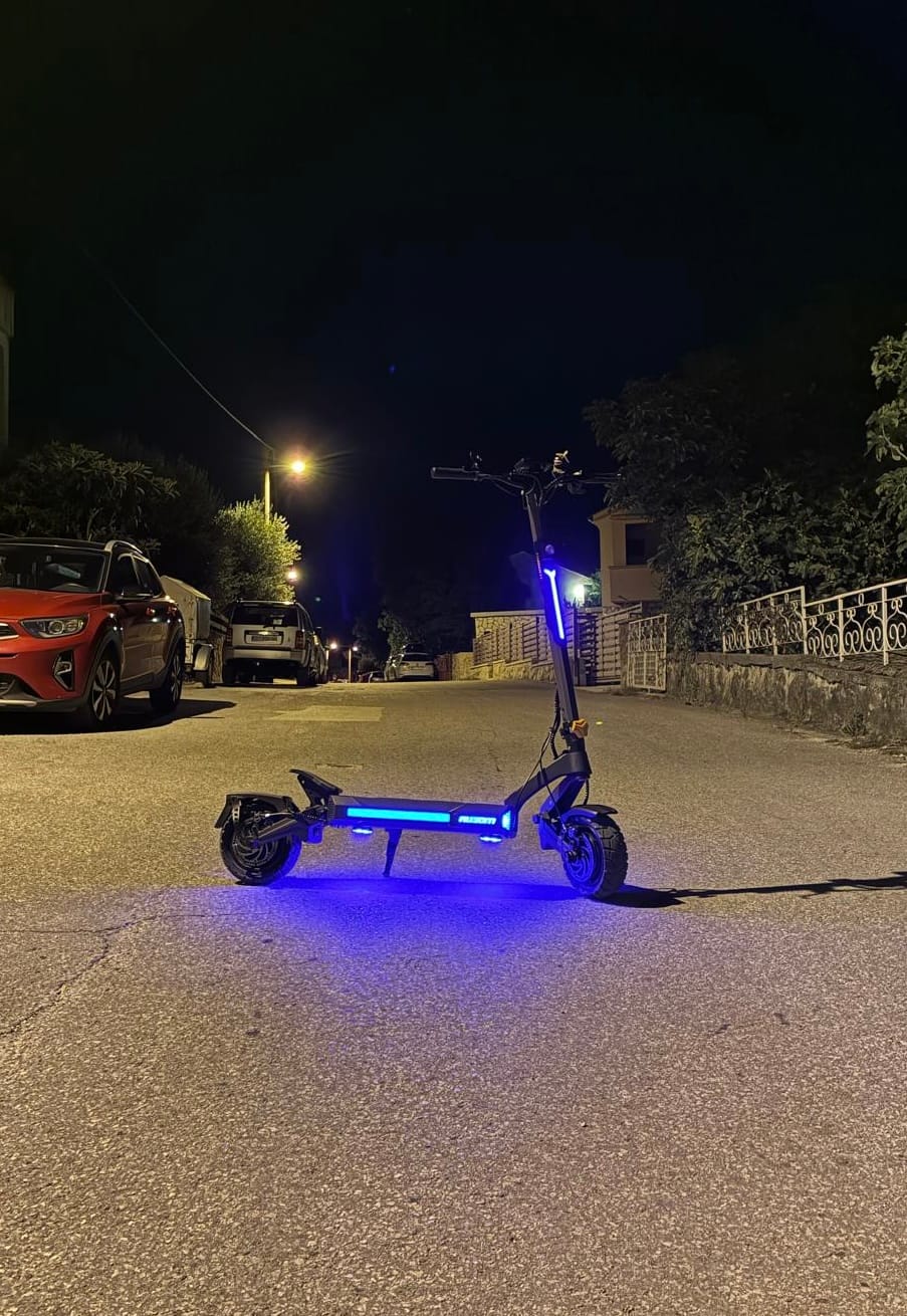 Customer photo review of Ausom DT2 Pro Dual Motor E-scooter