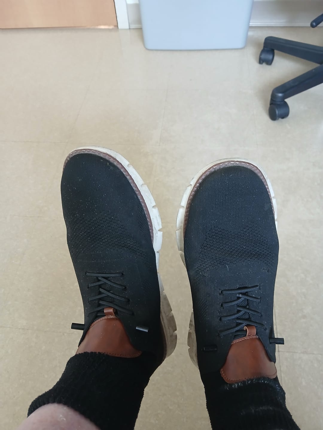 Customer photo review of Ultra Comfy - Healthy and Supportive Walking Shoes