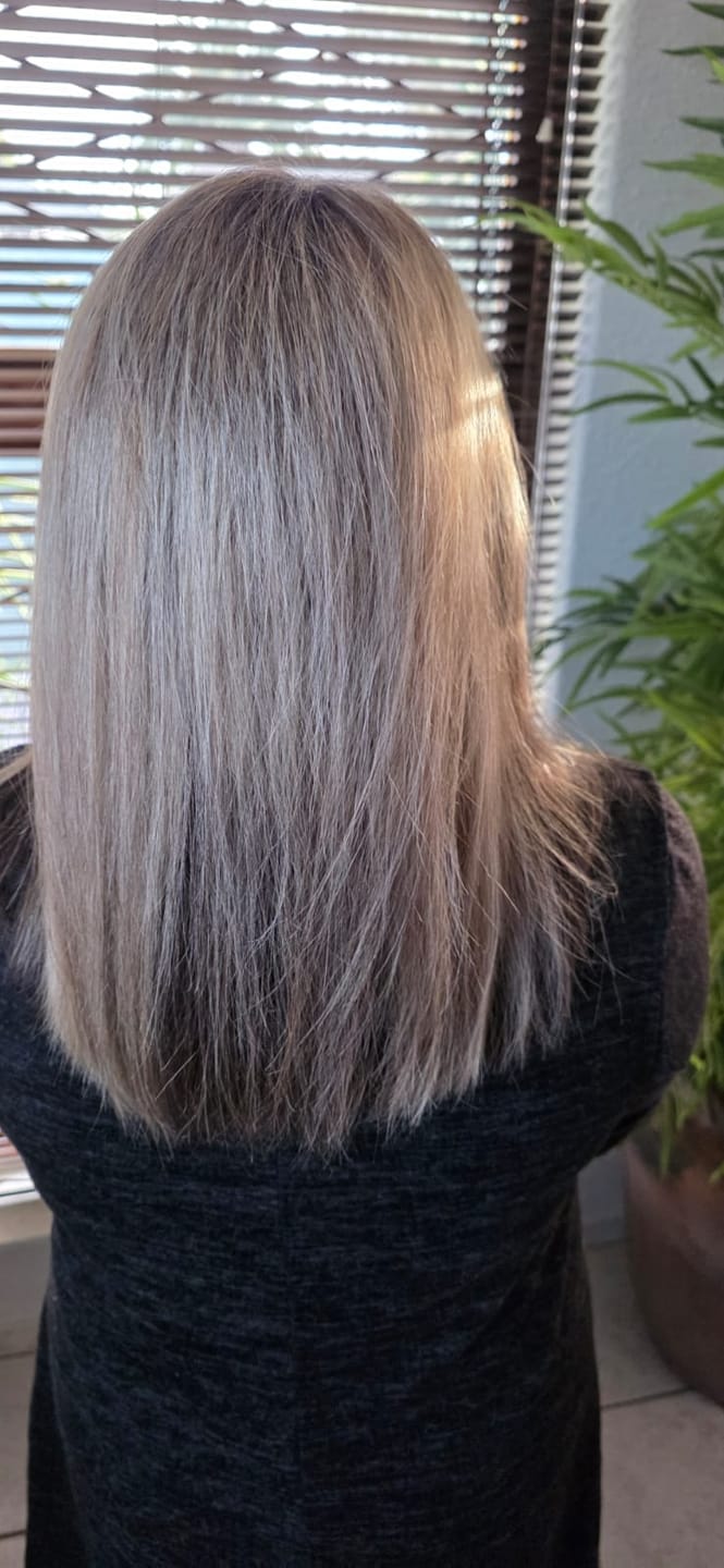 Customer photo review of Silver Bullet Fastlane 2.0 Ceramic Straightener 80-230°C Digital Temperature