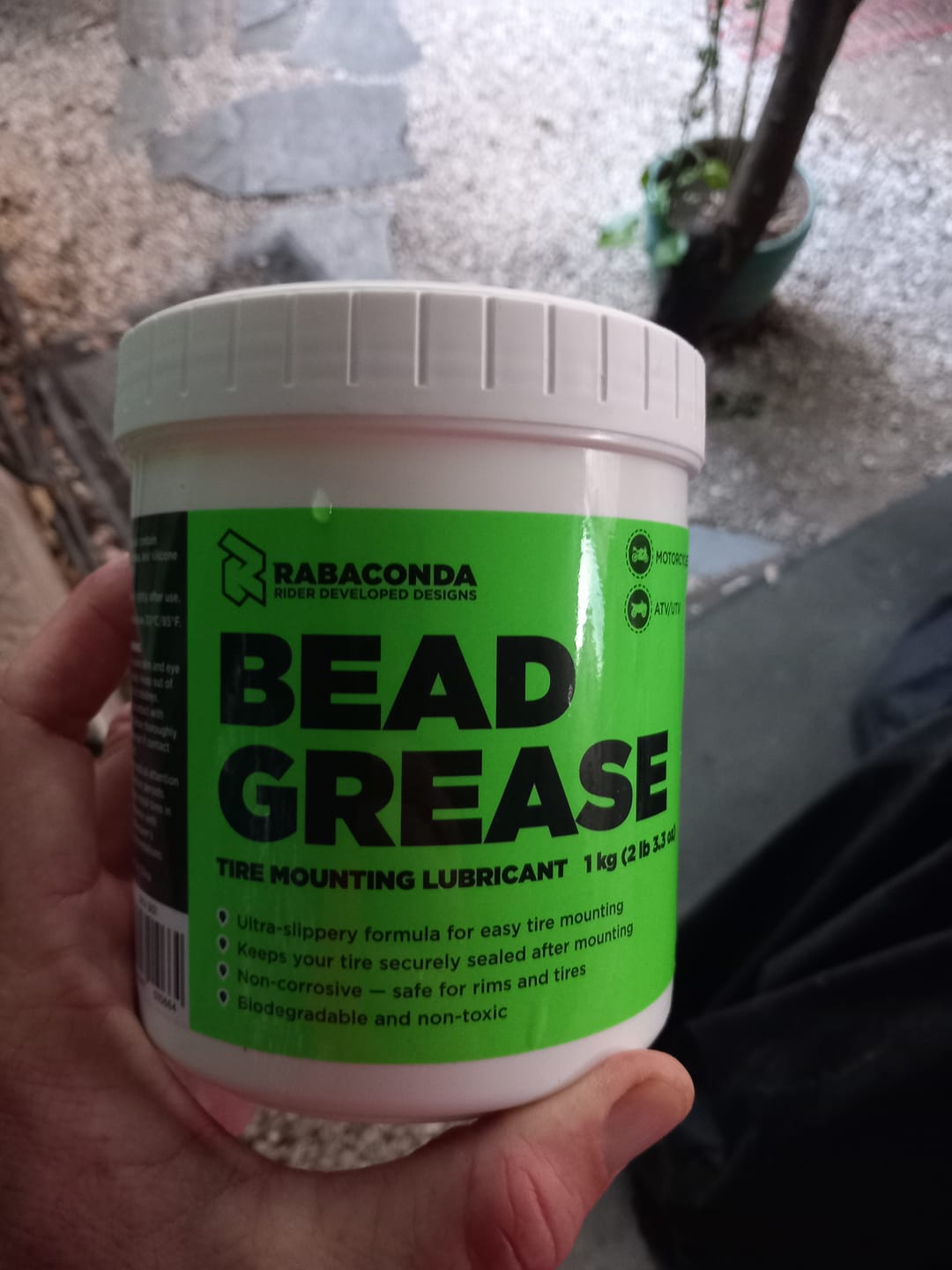 Customer photo review of Bead Grease Tyre Mounting Lubricant (1kg)