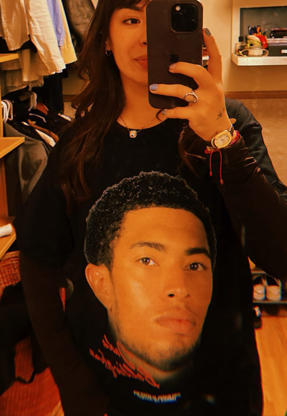 Customer photo review of Bellingham BIG HEAD T-Shirt